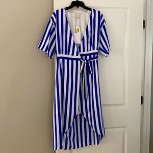 Wayf NWT Wrap Dress Medium M